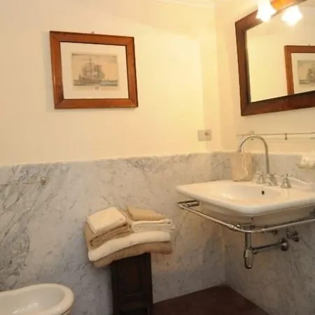 Dimora Garibaldi 3* Castelnuovo Magra