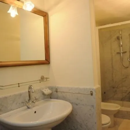 Gasthuis Dimora Garibaldi 3*