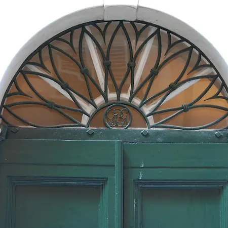 Dimora Garibaldi בית הארחה